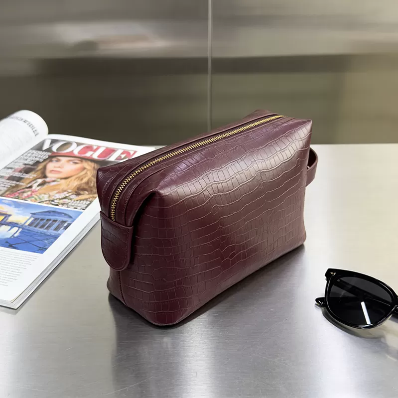 Sinco luxury top grain leather toiletry bag custom