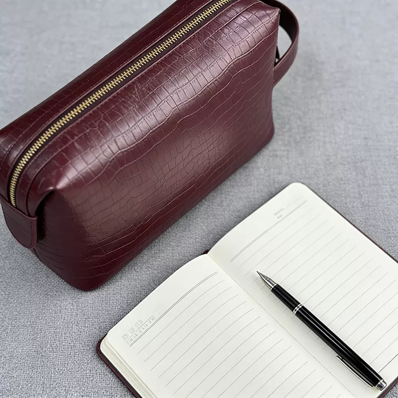 Sinco luxury top grain leather toiletry bag custom