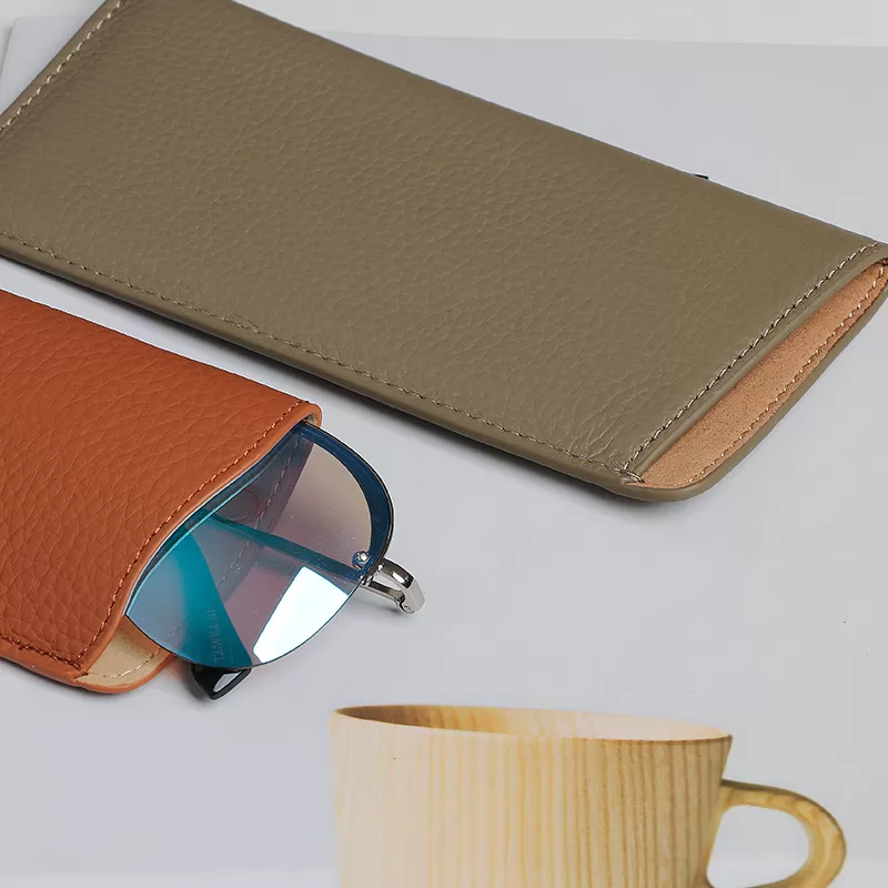 Sinco Full-grain Cowhide leather eyewear display case